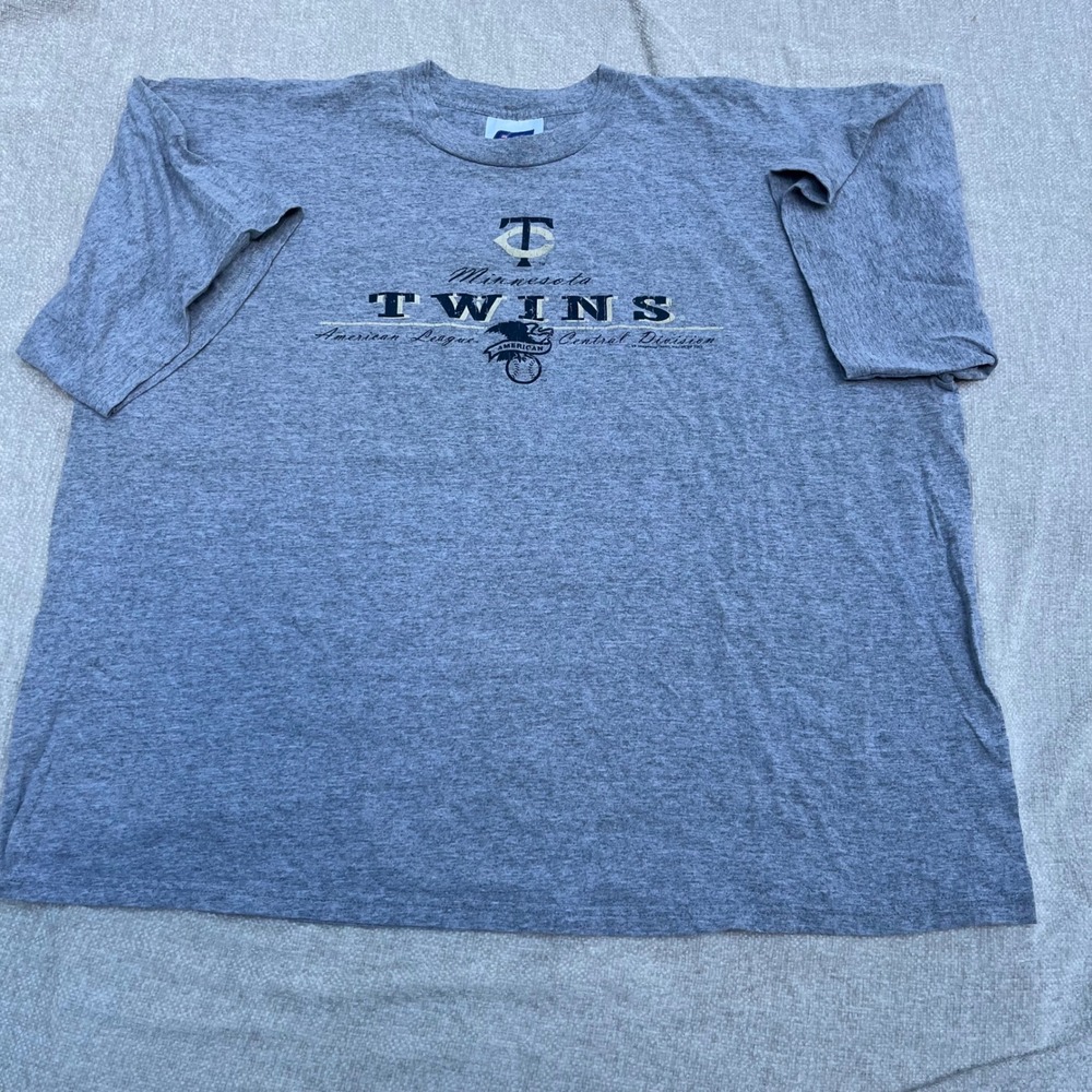 Vintage 2003 Minnesota Twins MLB T-Shirt Mens 2XL Gray CSA Baseball Tee